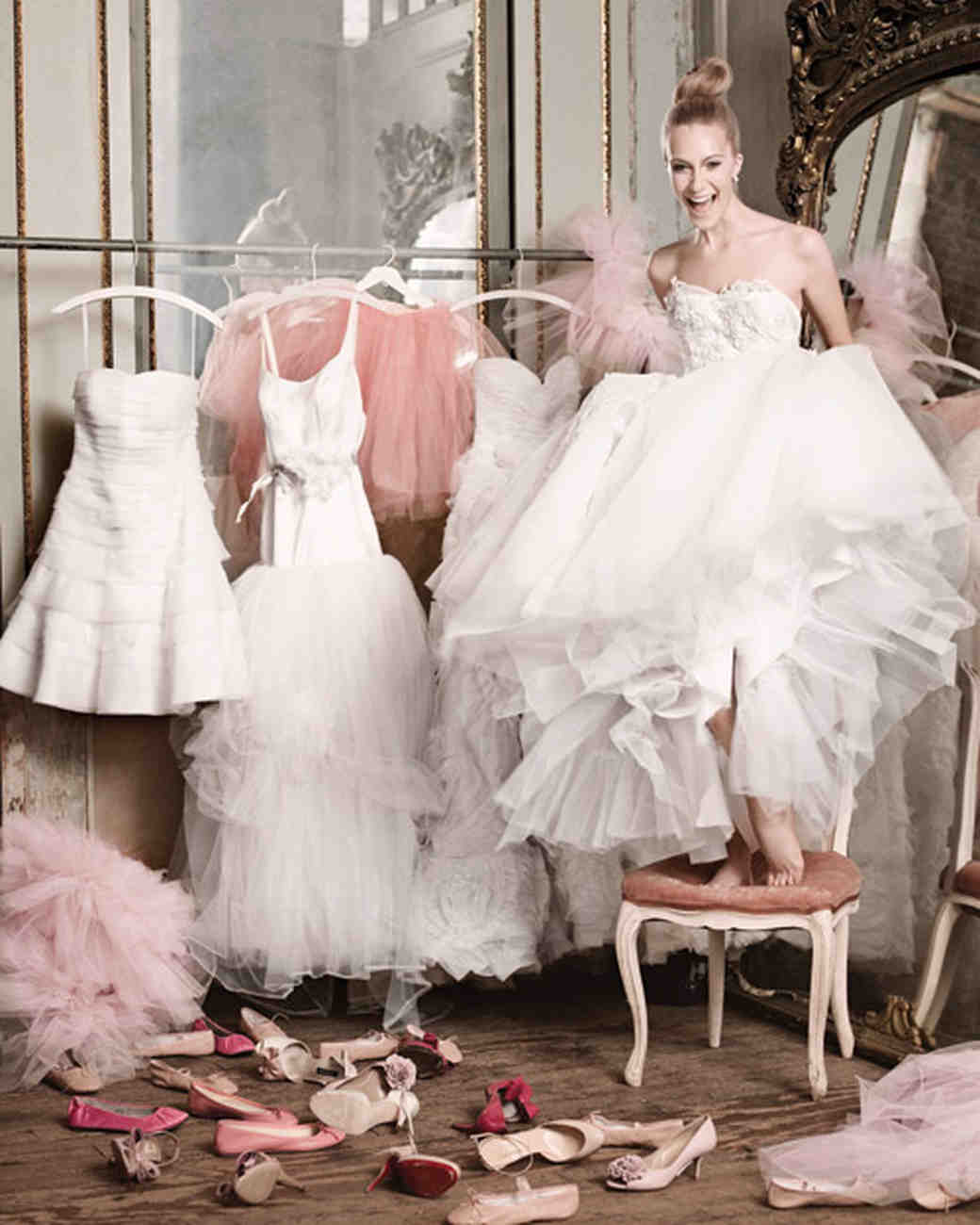 tips-to-avoid-frustration-while-shopping-for-your-bridal-dress