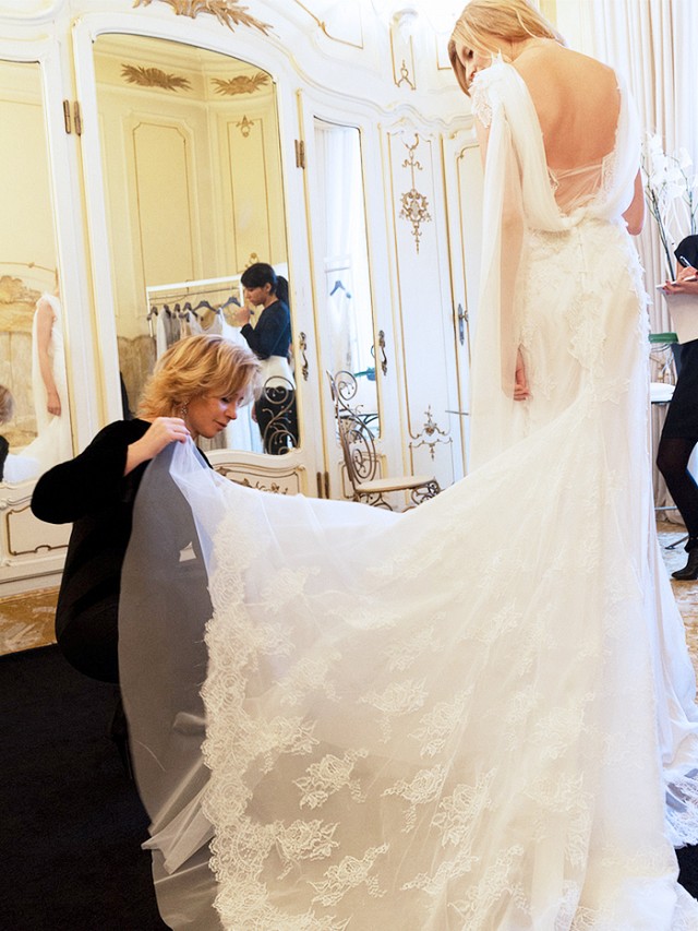 tips-to-avoid-frustration-while-shopping-for-your-bridal-dress