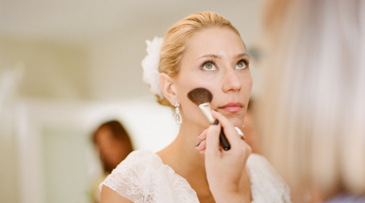 4-tips-for-long-lasting-bridal-makeup